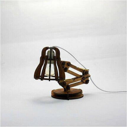 Lampe de bureau rustique en bois style Pixar — LZ4G7X2F