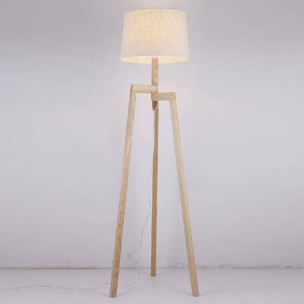 Lampadaire sur trépied en bois avec abat-jour en tissu — LZ4X9Q2N
