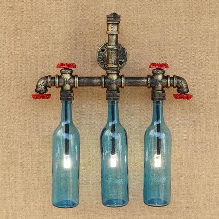 Applique murale décorative avec bouteilles en verre coloré et tuyauterie — LZ4P9XJ