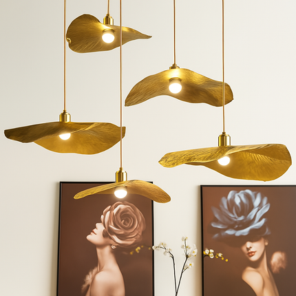 Suspension artisanale martelée en forme de fleur de lotus — LZ4X9T2