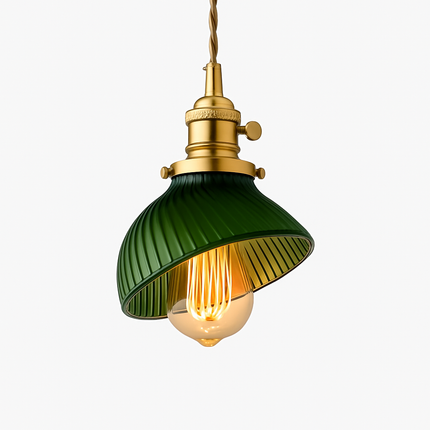 Suspension scandinave en verre vert — LZ4X7P9Q
