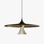 Noir / Lumière chaude