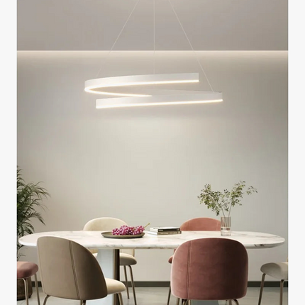 Suspension intérieure au design moderne et minimaliste — LZ4XJ9