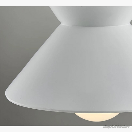 Suspension élégante pour salon et salle à manger — LZ4X9QJ