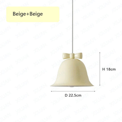 Suspension enfant décorative avec nœud papillon — LZ4X7Q